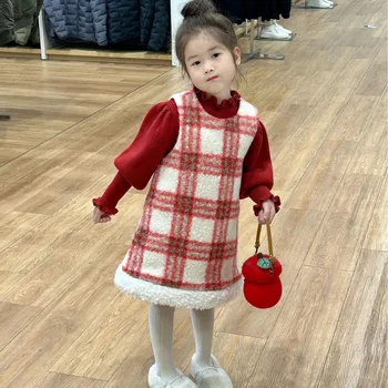 Платье для девочки 2023 Зима Новая детская одежда Корейский стиль Детская одежда Девочки Плед Хлопковый жилет Юбка Новый год Красные клетчатые юбки